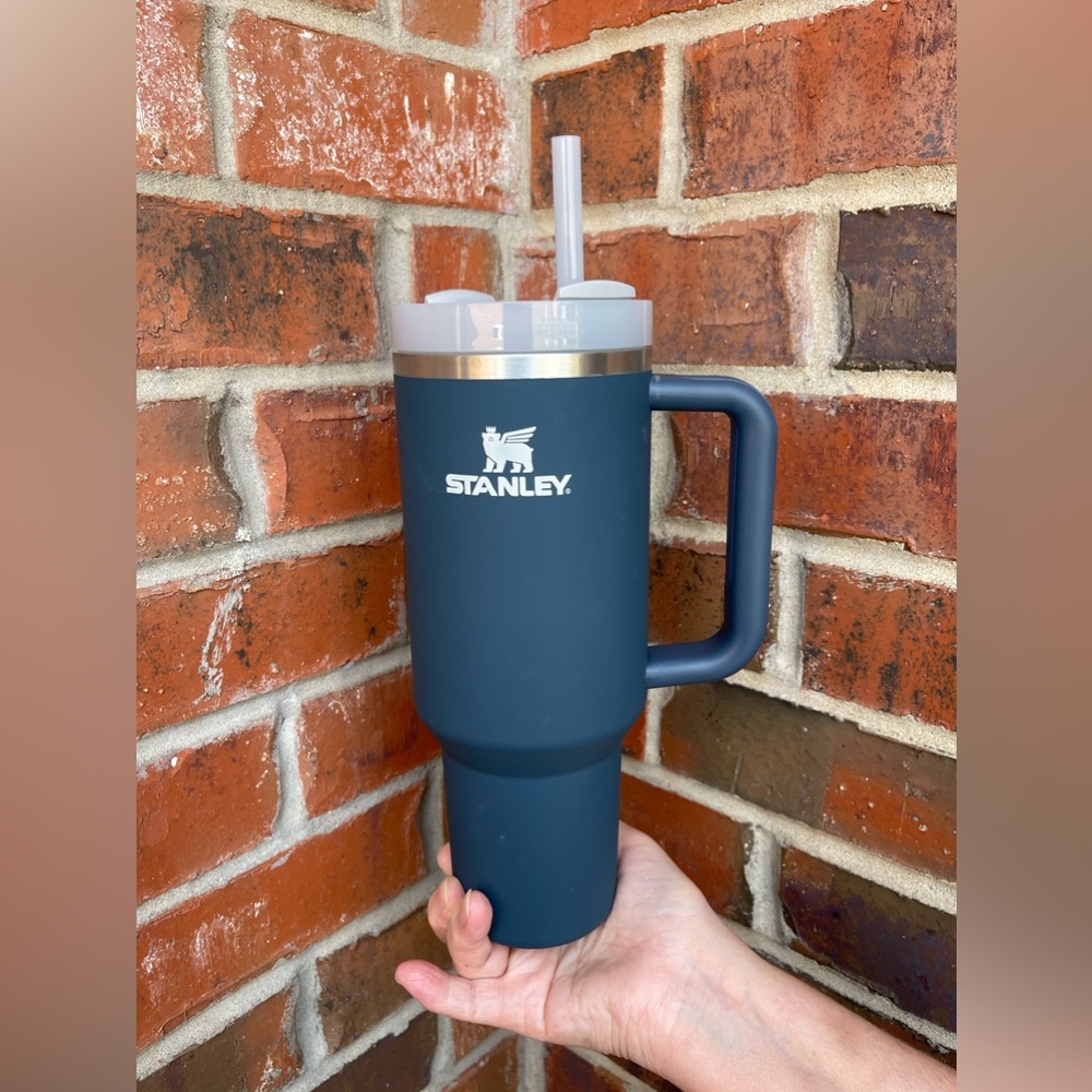 Stanley 40oz Soft Matte The Quencher - Stormy Sea